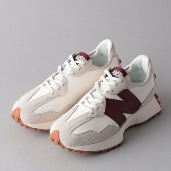 New Balance 327 Womens Size 7 Sneakers - Picture 5 of 14